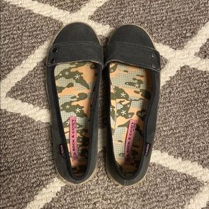 Rock & Candy slip on shoes